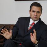 Peña Nieto habría sido sobornado para comprar el programa de espionaje Pegasus